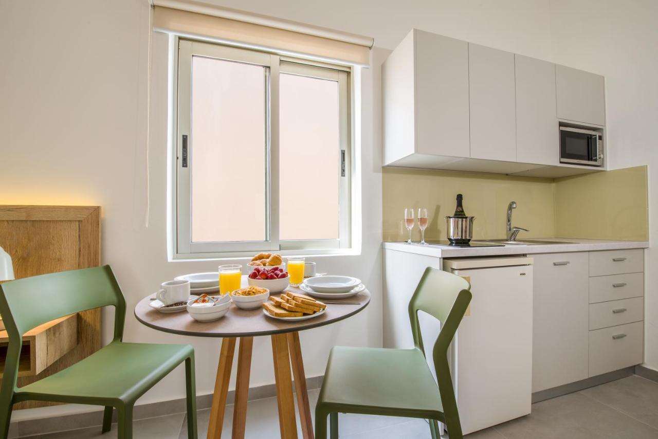 Lotus Hotel Apartments Като-Даратсо Номер фото
